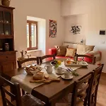 La Dimora Di Sandra Montefalco, Casa Tra Gli Ulivi A Montefalco